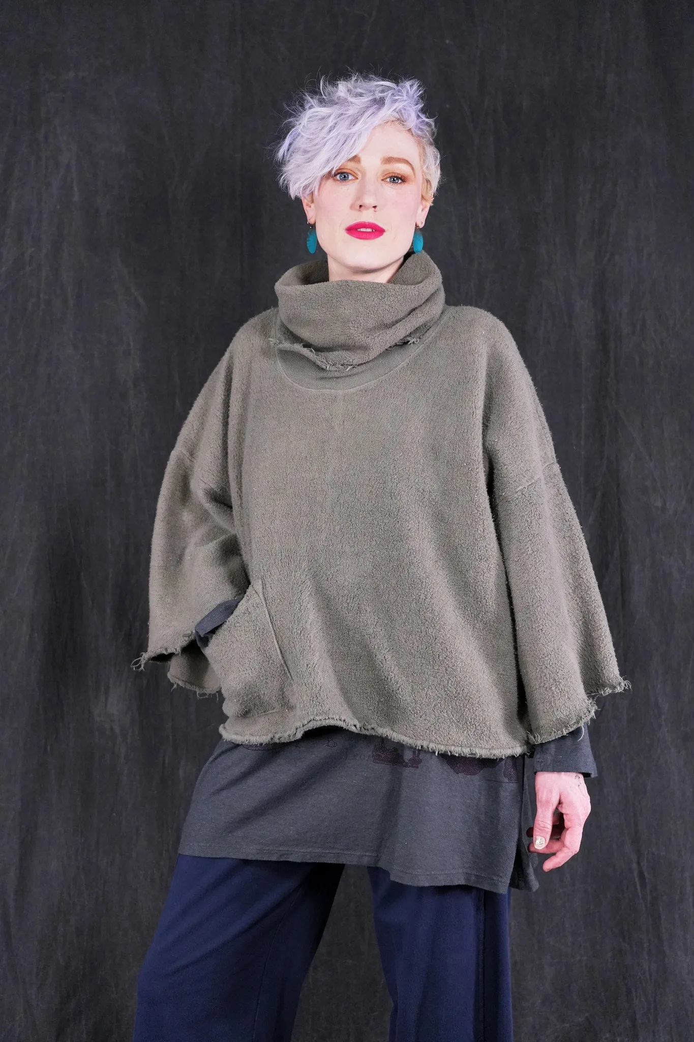 1589 Crop Sherpa Cowl Iolite