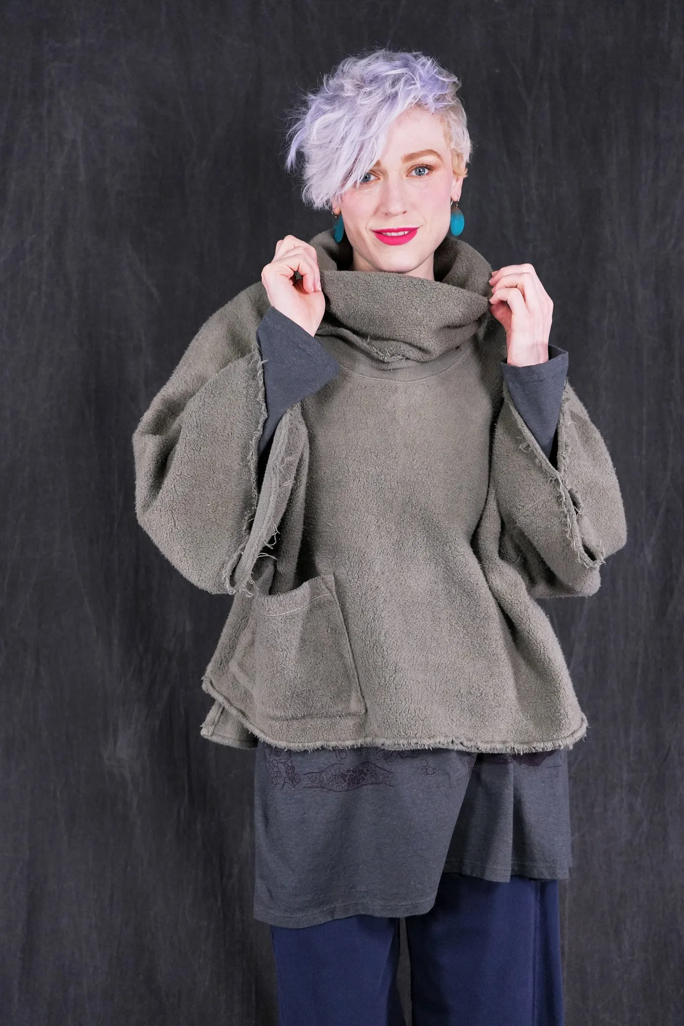 1589 Crop Sherpa Cowl Iolite