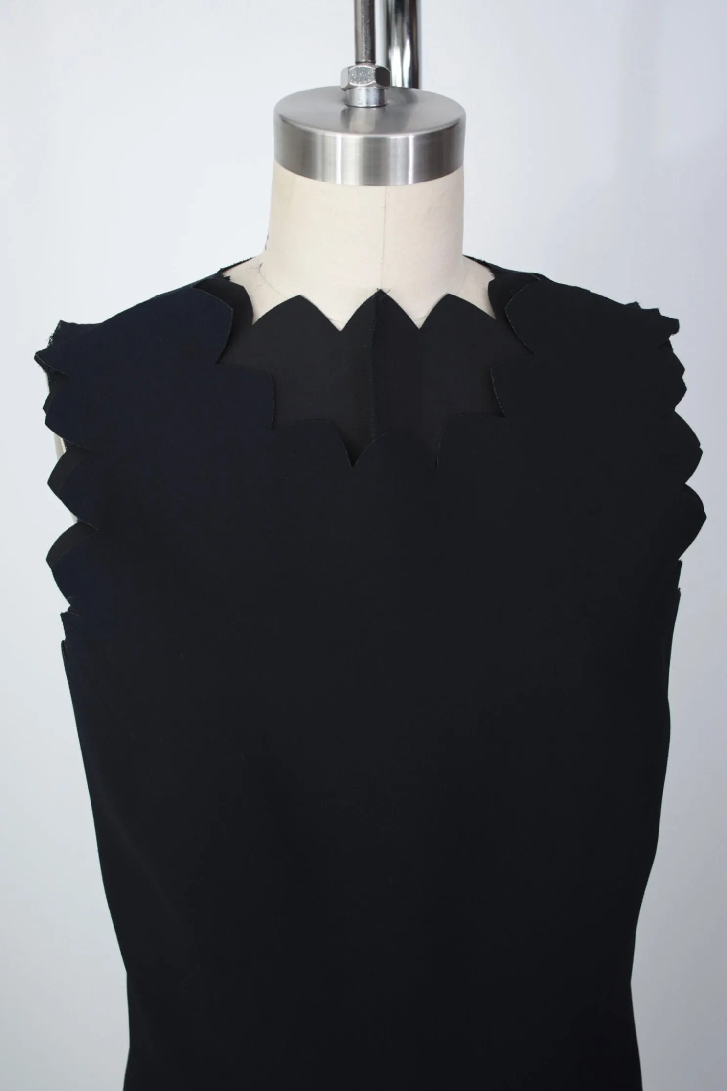 1998 Comme Des Garçons Woven Scallop Dress*