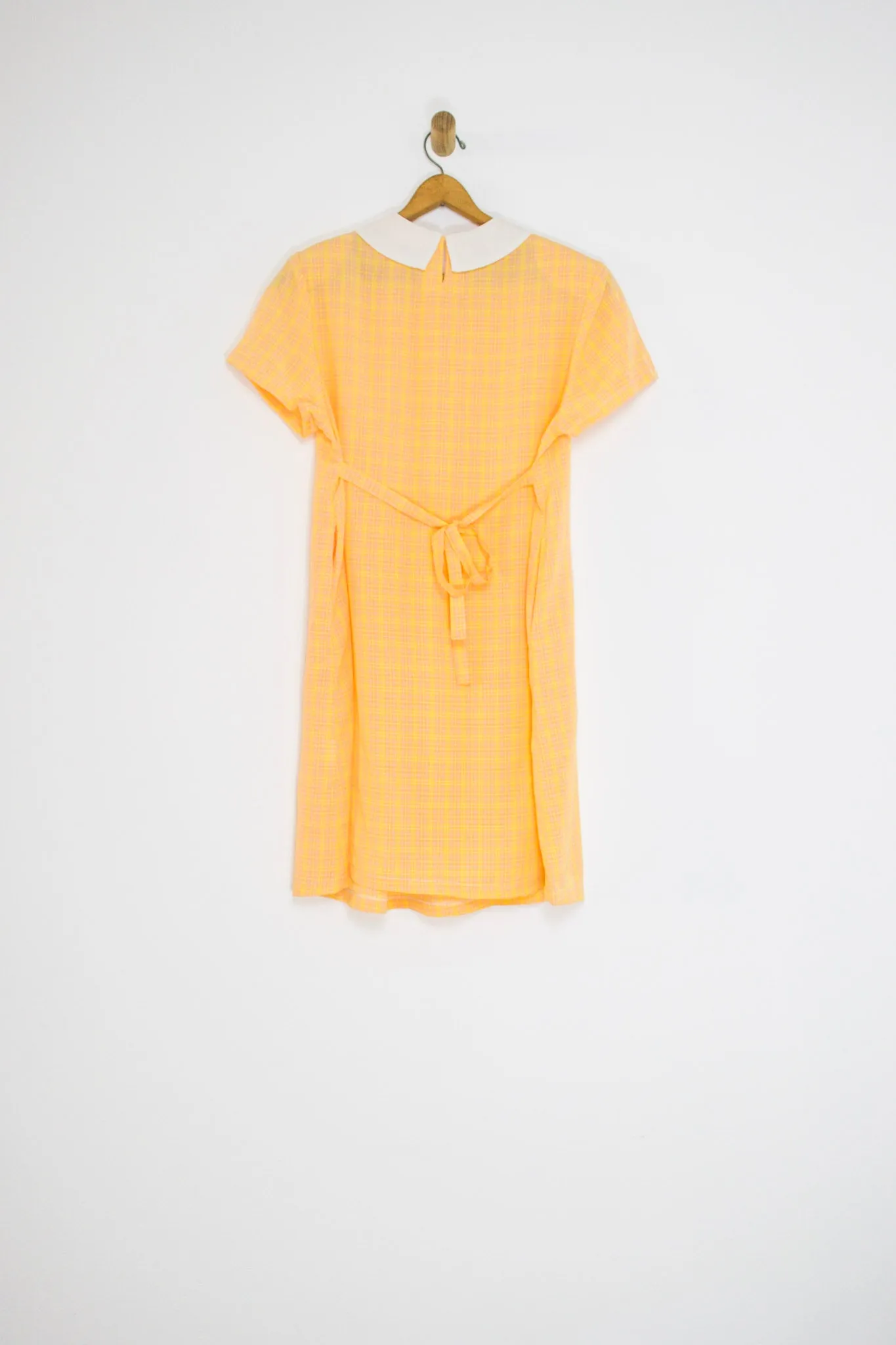 60's PLAID HOUSE DRESS WITH POCKETS / MEDIUM