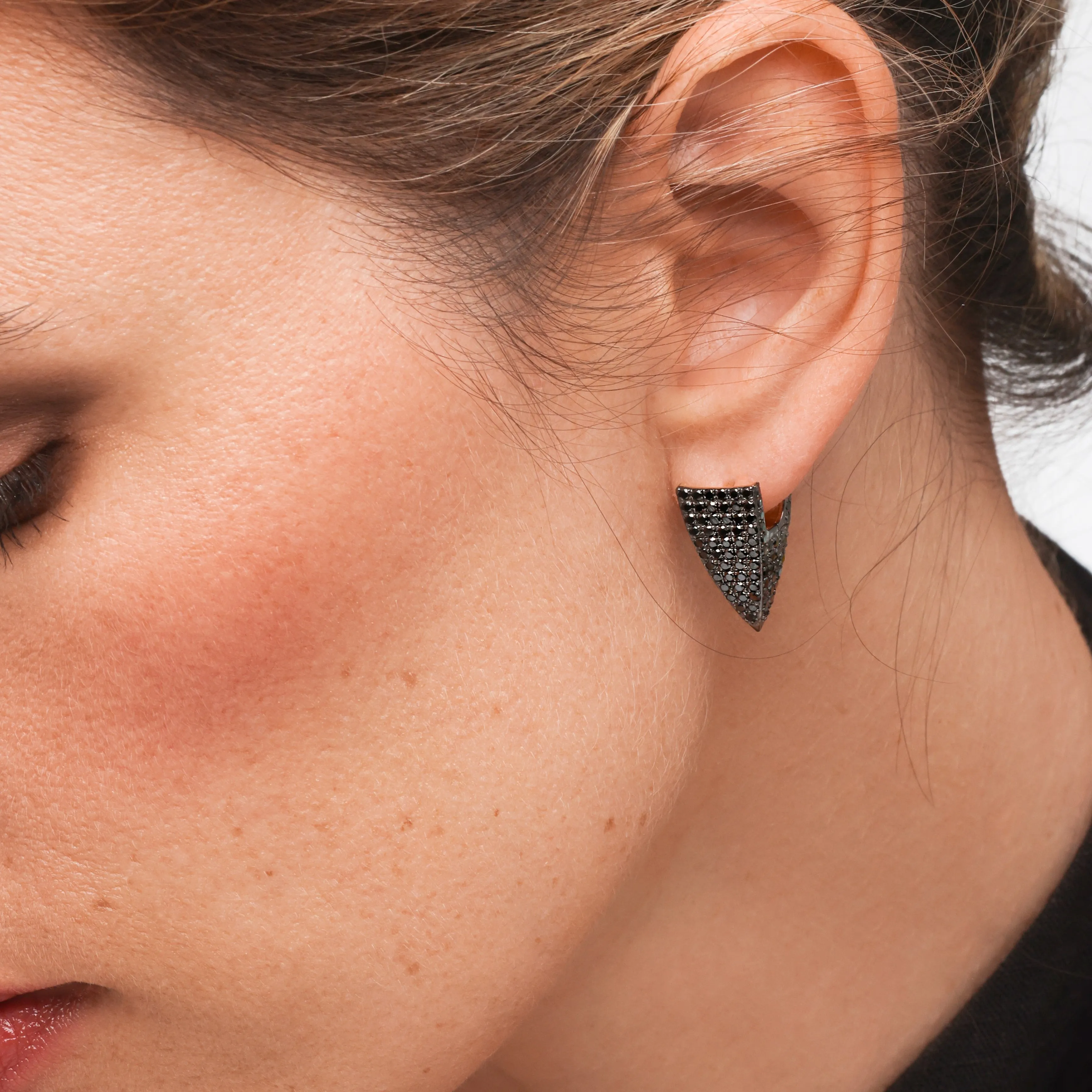 AFELA -  1.64 Carats Black Diamond Spikey Single Earring