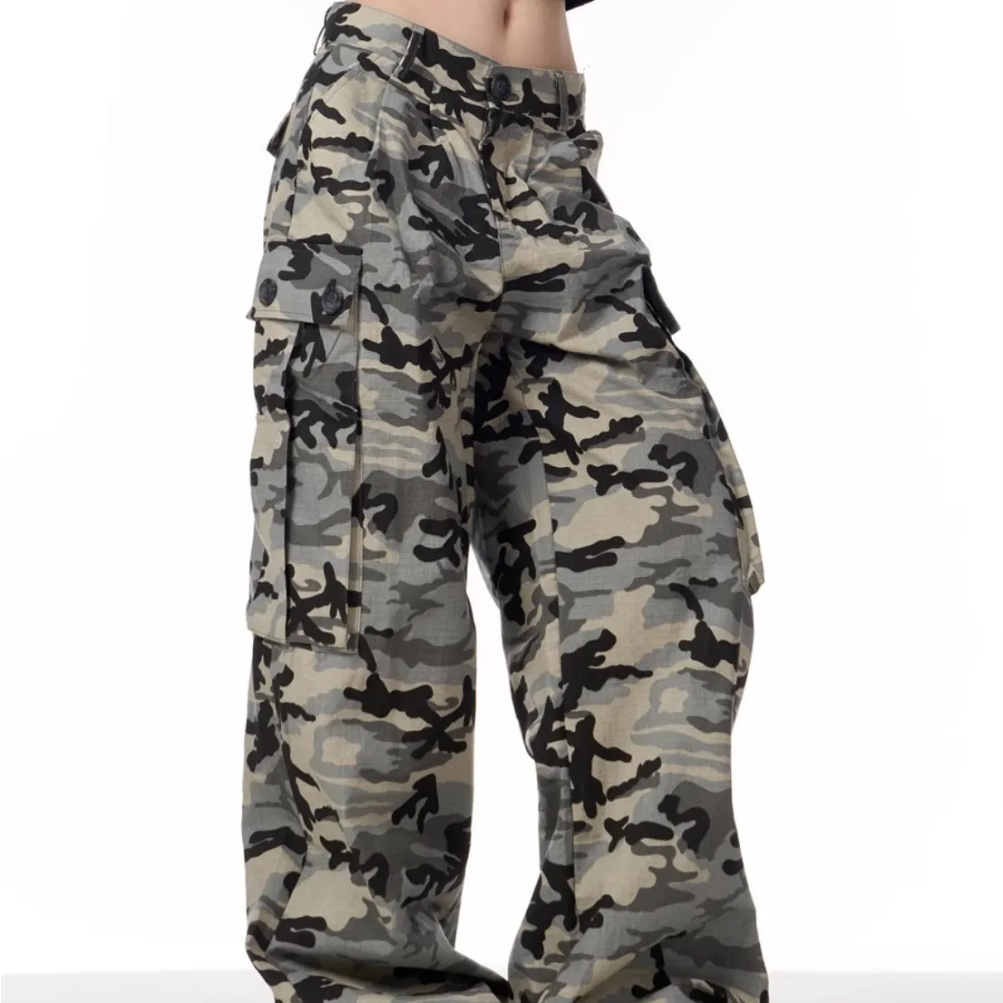 Camouflage Wide-Leg Cargo Pants