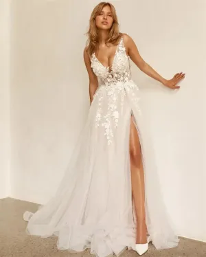 Customize To Measures Country V-Neck Slit Wedding Dress See Through Applique Lace a Slit Crafted for Timeless Bridal Dress 2025