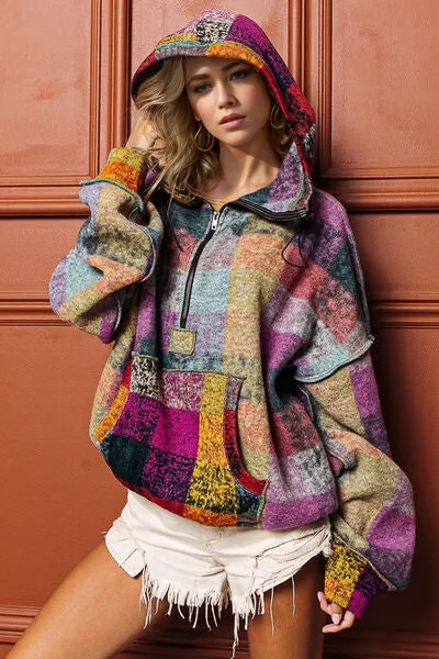 Double Take Full Size Half Zip Fleece Hoodie met soortgelijke naden