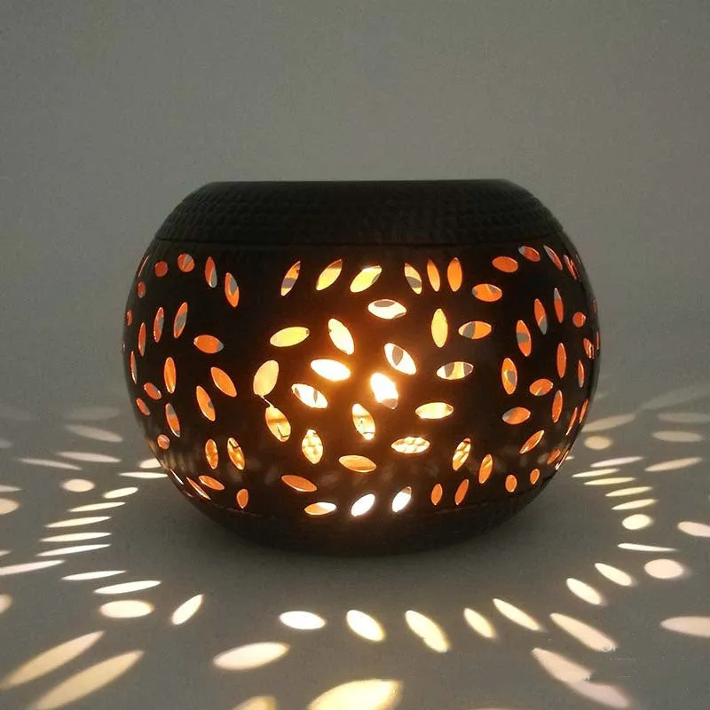 Iron Art Hollow Out Solar Light Garden Patio Decoration
