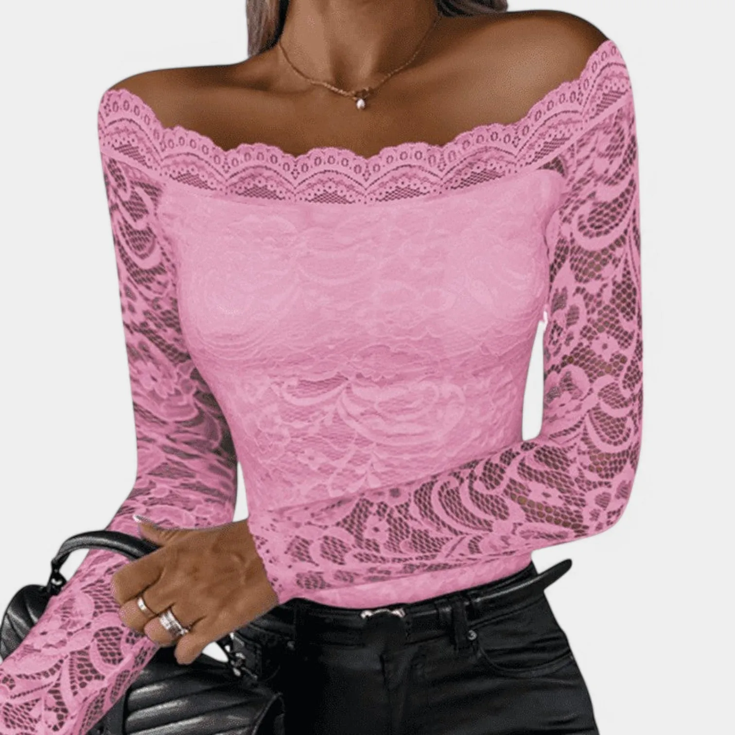 Isolde | Elegant Lace Off-Shoulder