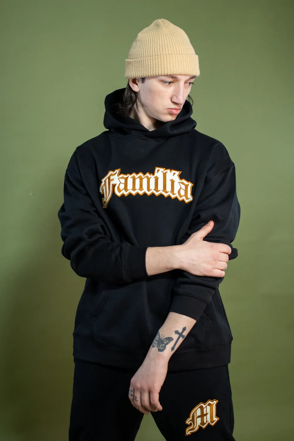 La Familia Hoodie - Black