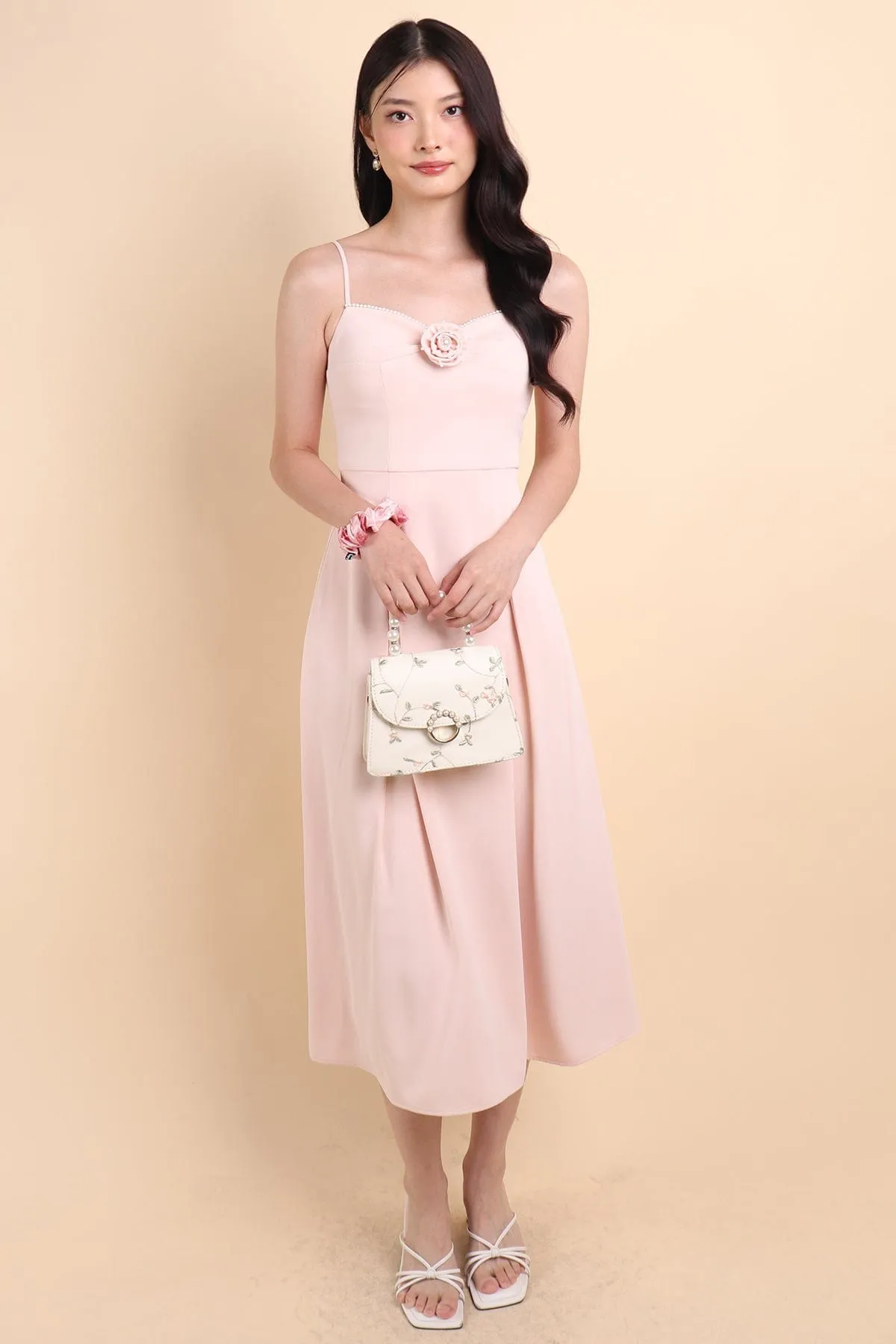 LAURELL EXQUISITE PEARL MAXI DRESS IN LIGHT PINK