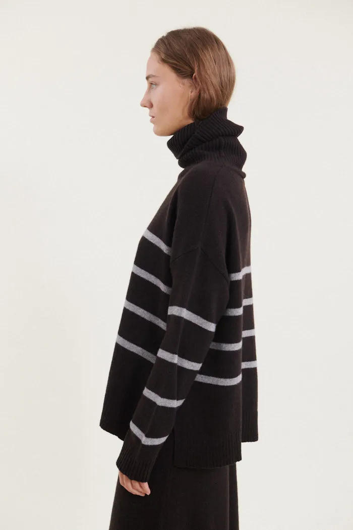 Lise Short T-Neck - Chocolate torte / grey melange