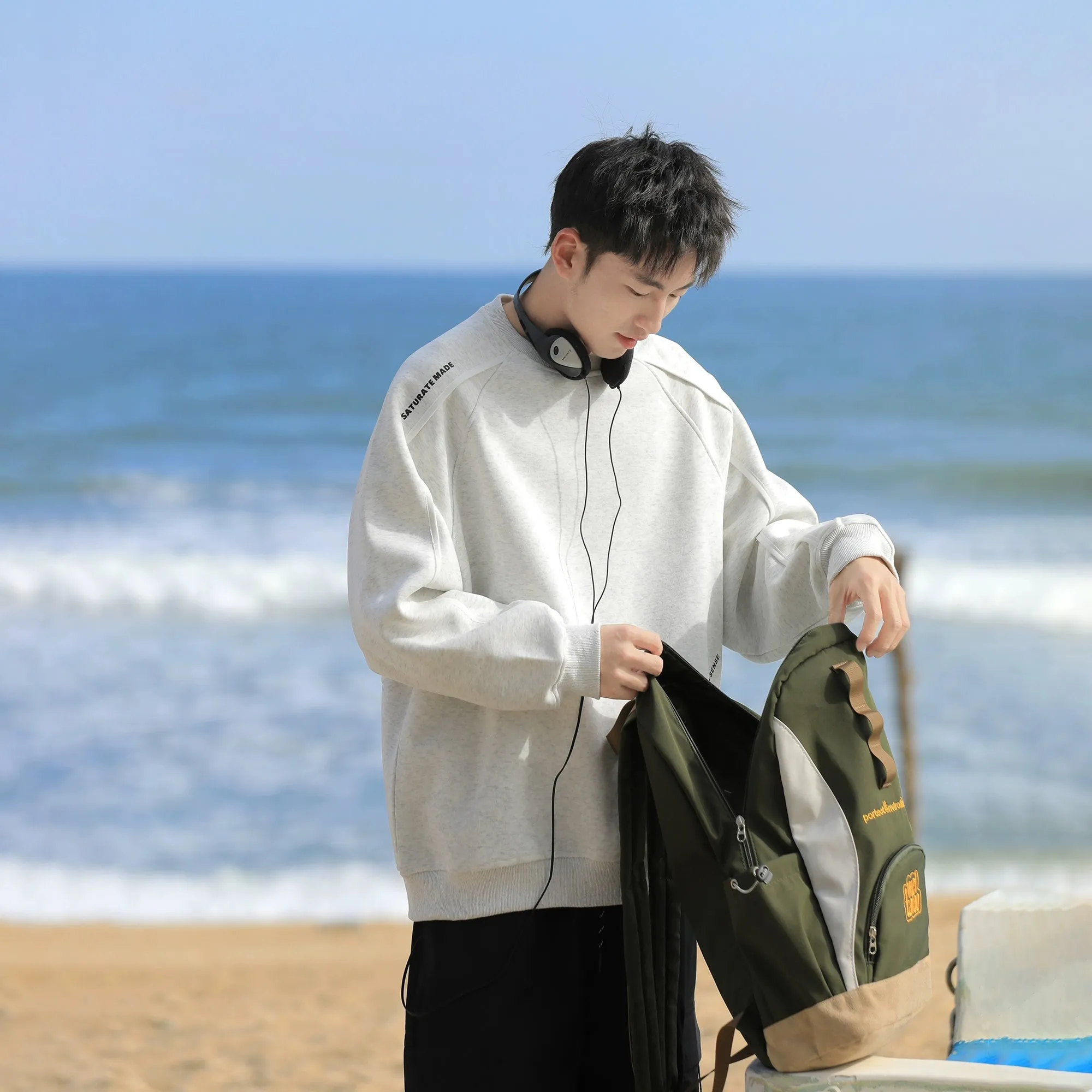 Loose Fit Round Neck Sweatshirt