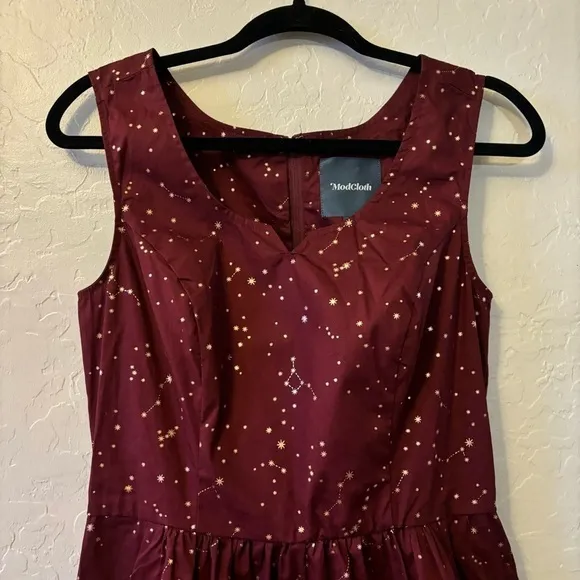 ModCloth Burgundy Gold Heart and Solar System Constellation A-Line Dress Size 10