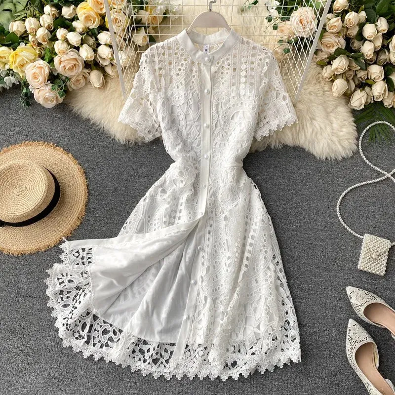 Moira® | Chic and relaxed summer dress