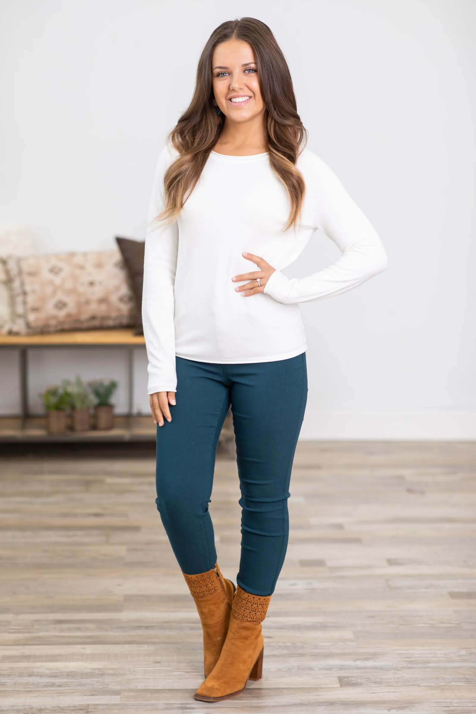 Off White Round Neck Basic Sweater