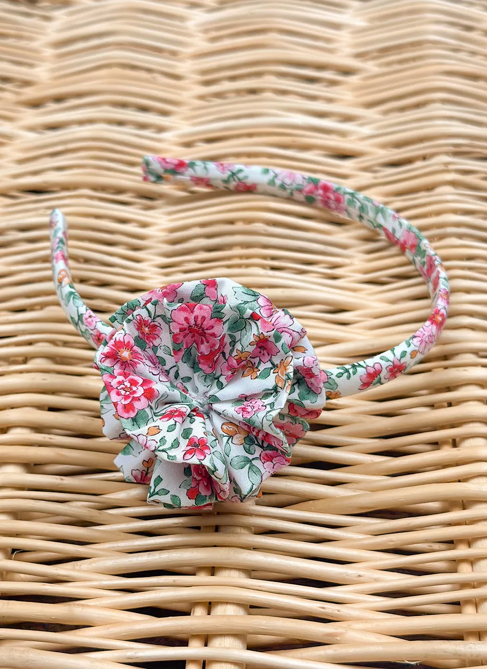 Pom-pon Hairband