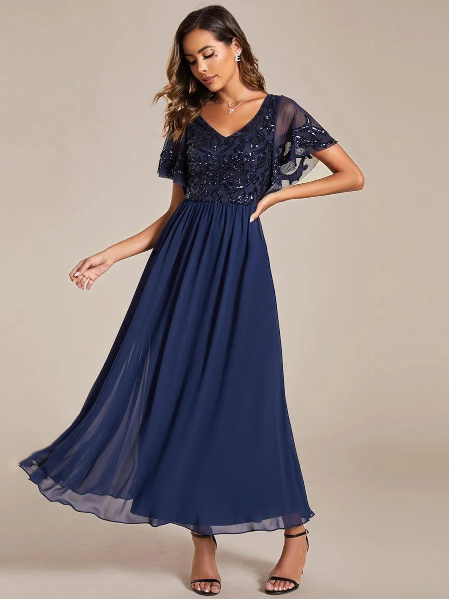 Robe Mère de la Mariée en mousseline à manches courtes et encolure en V