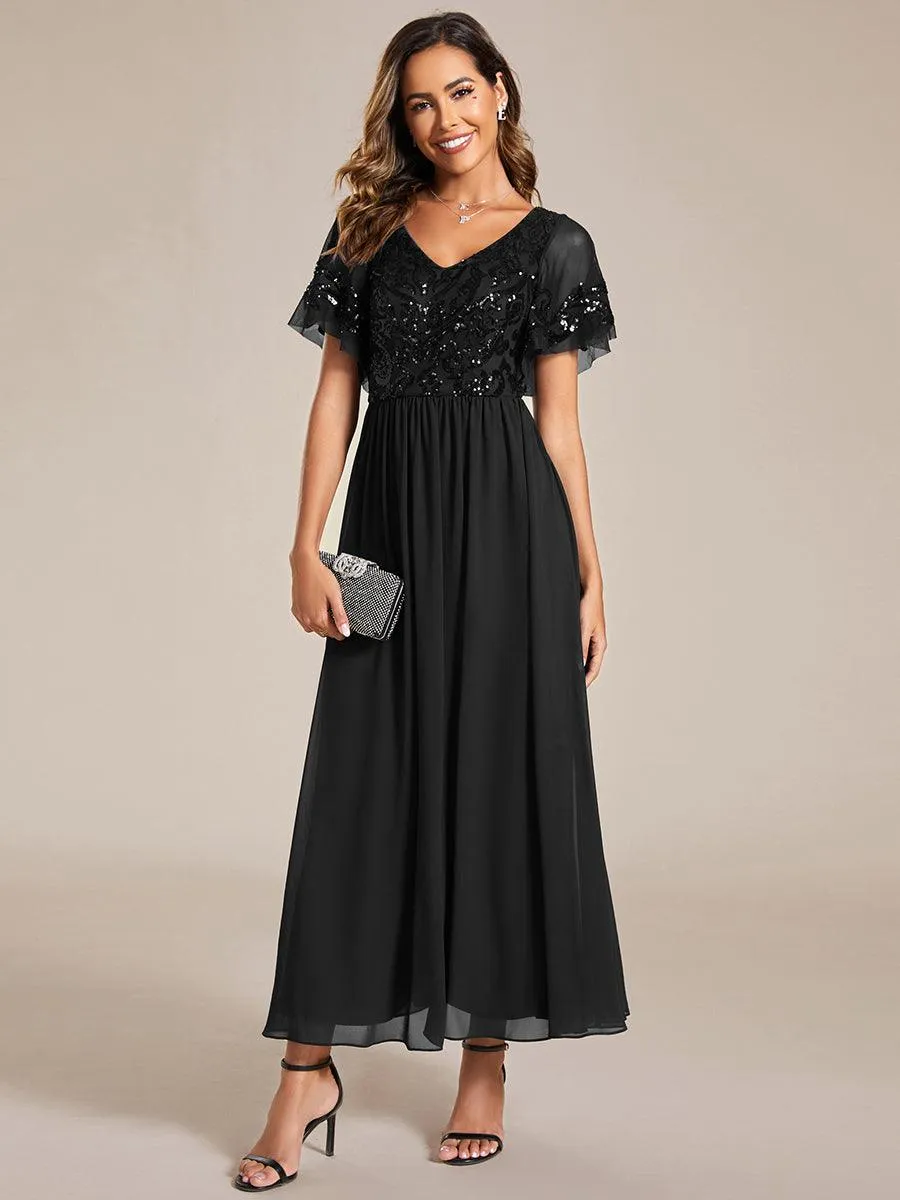 Robe Mère de la Mariée en mousseline à manches courtes et encolure en V