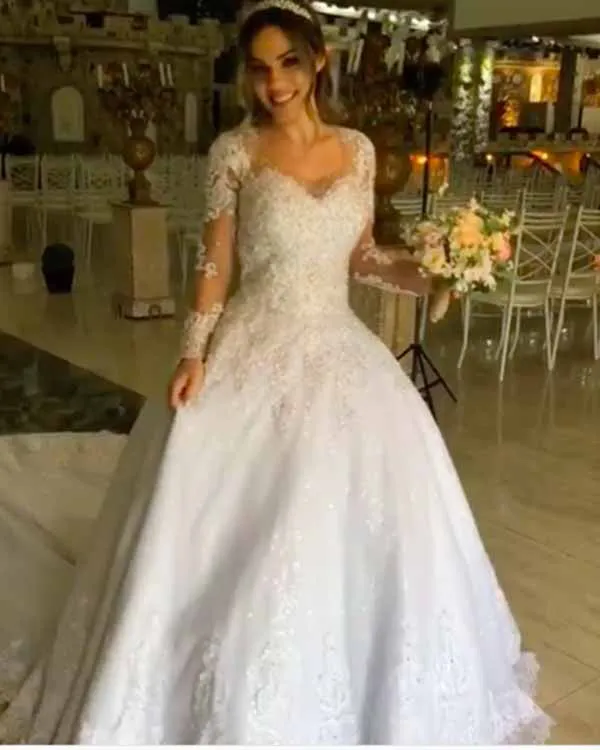 Sparkly 2019 Lace Wedding Dresses Sheer Long Sleeve Appliques Sexy Bridal Gowns