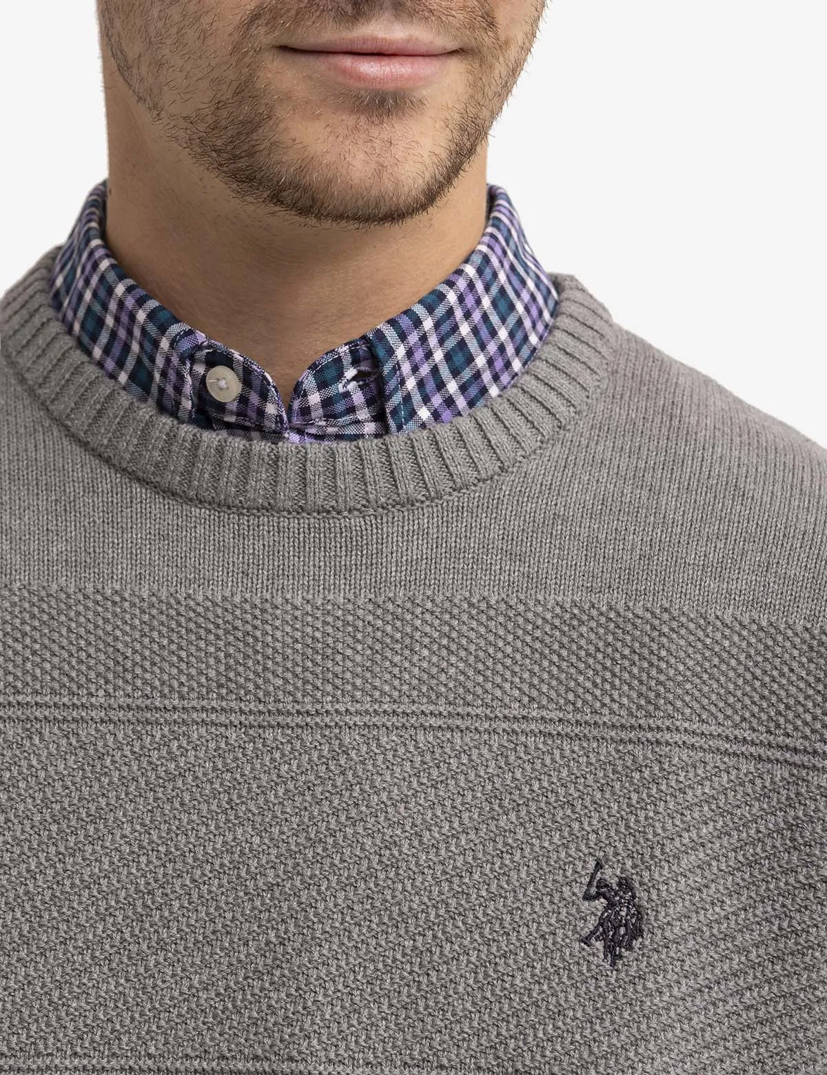 TEXTURED CREW NECK SWEATER