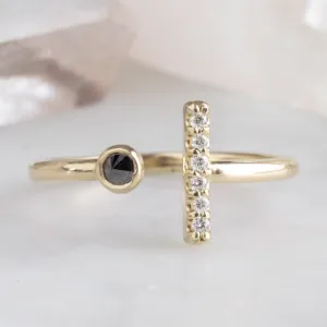 The Black   White Diamond Linea Ring | 14K Yellow Gold