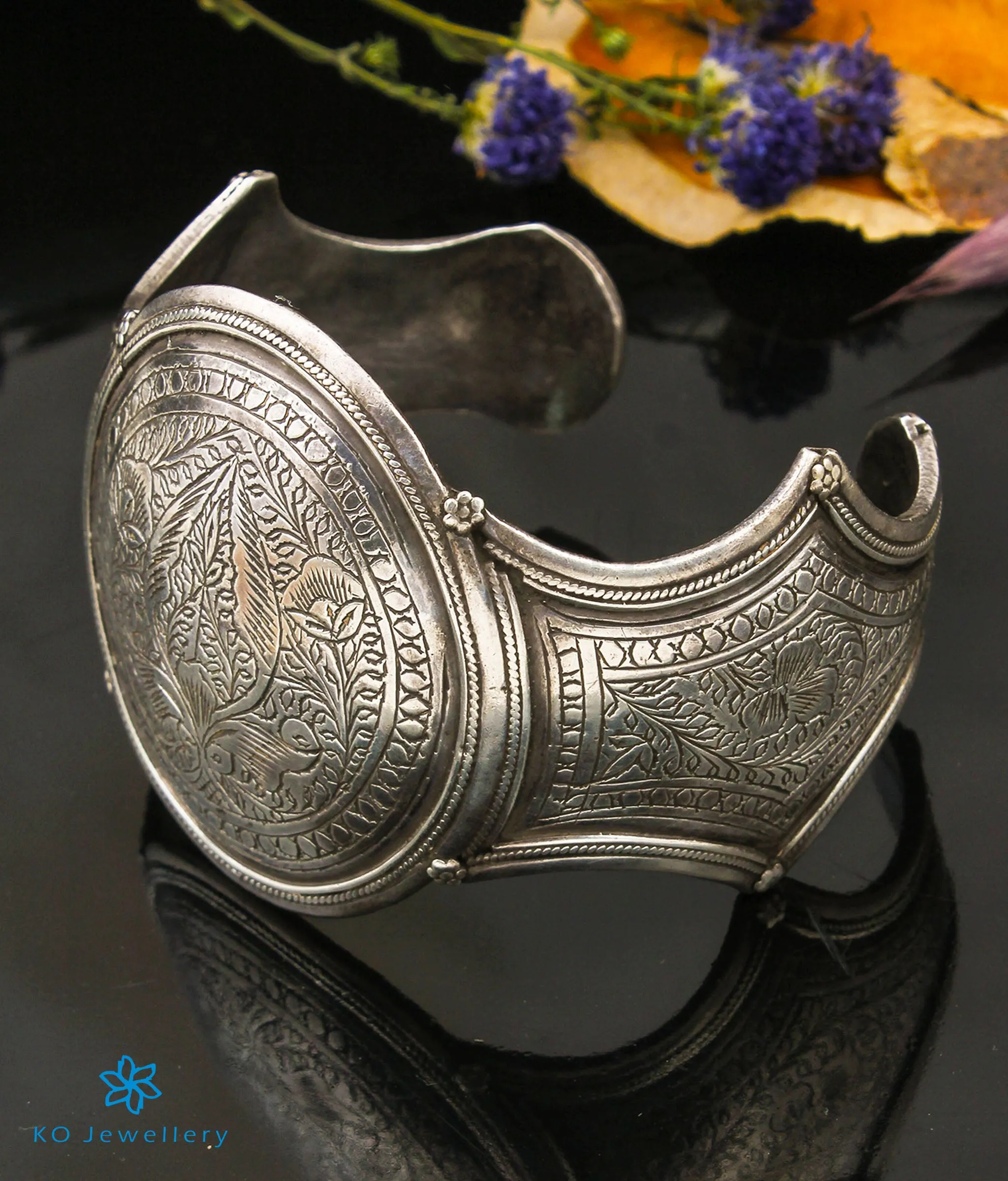 The Lasya Silver Kada Bracelet