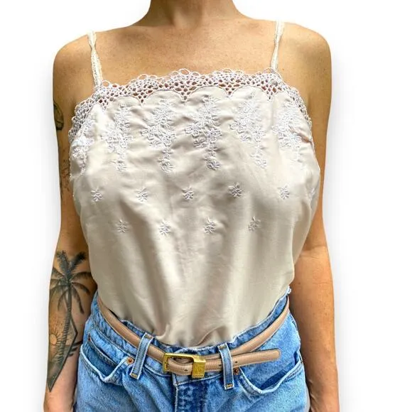 Vintage 80s Gold Label Victoria's Secret VS Baby Pink Scalloped Lace Eyelet Cami