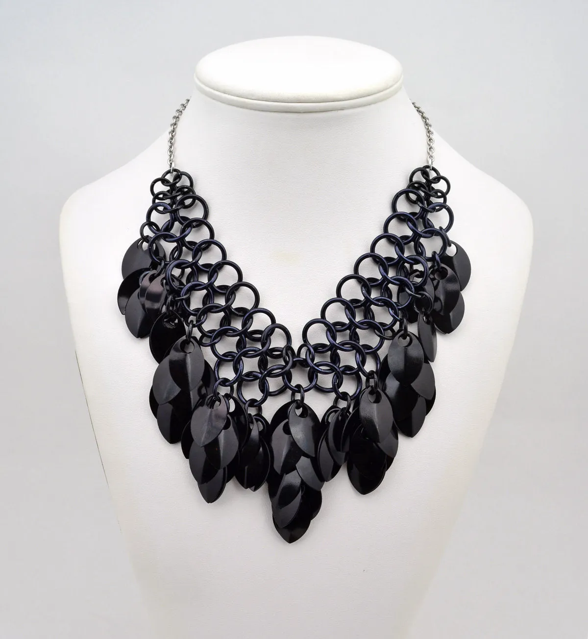 Warrior Necklace - Black
