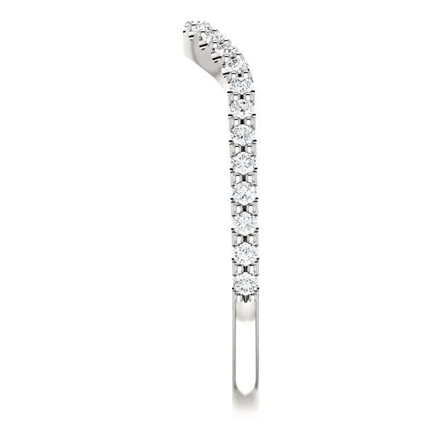 WB096M ~ MOISSANITE BAND