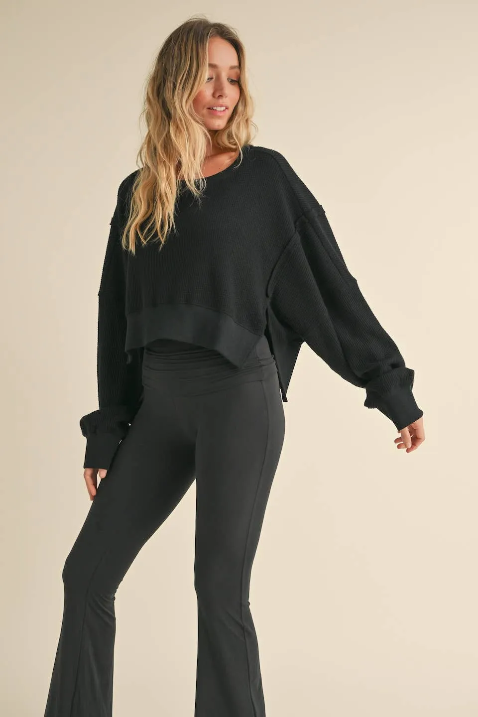 WEAR ANYWHERE CROP (Black)