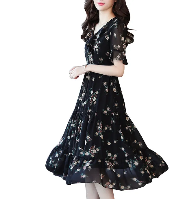 Women's Relaxed-Fit Mid-Length Dress with Plunge and Floral Design