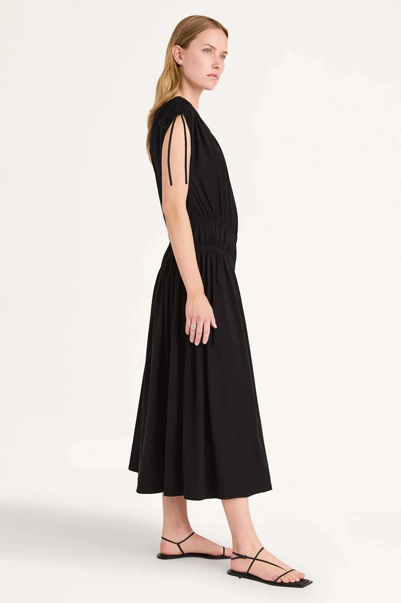 Zephyr Dress in Black
